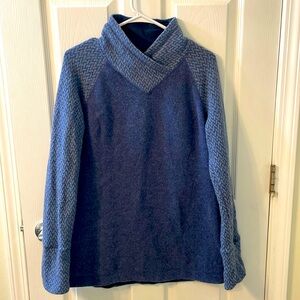 Marmot size Medium warm wool sweater